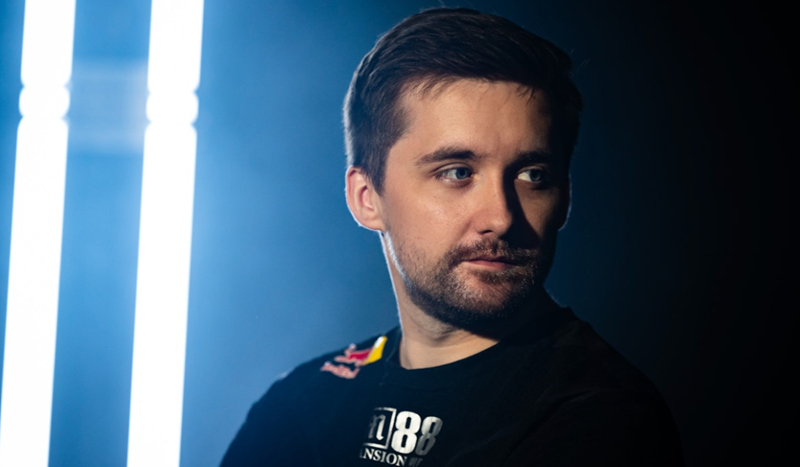 盘与球星故 盘与球星故